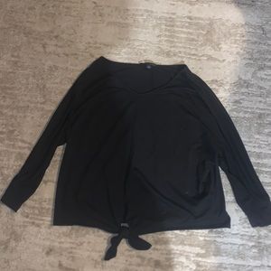 Zac and Rachel black shirt